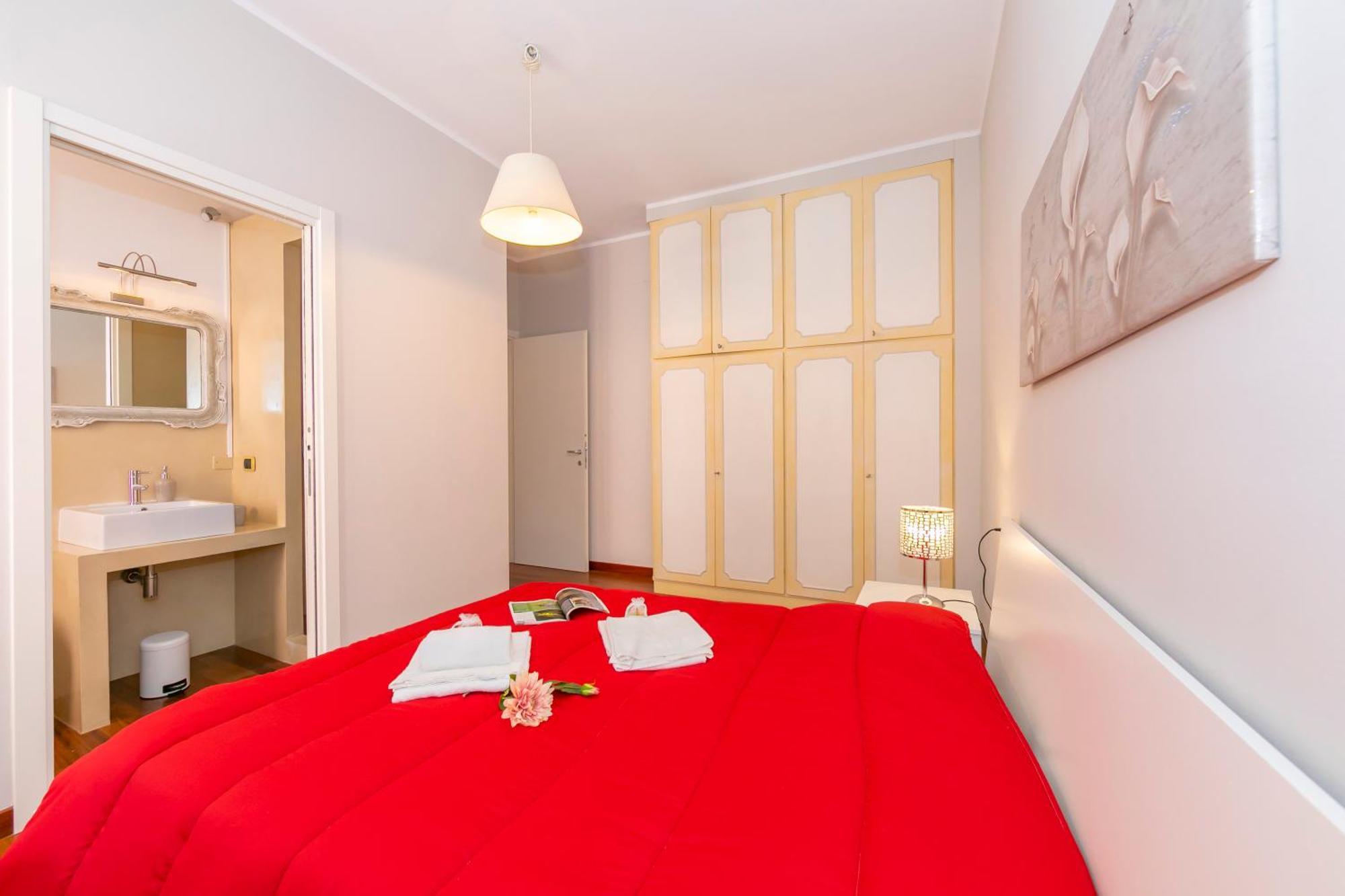 Appartamento Il Golfo Lake View - Happy Rentals Laveno Buitenkant foto